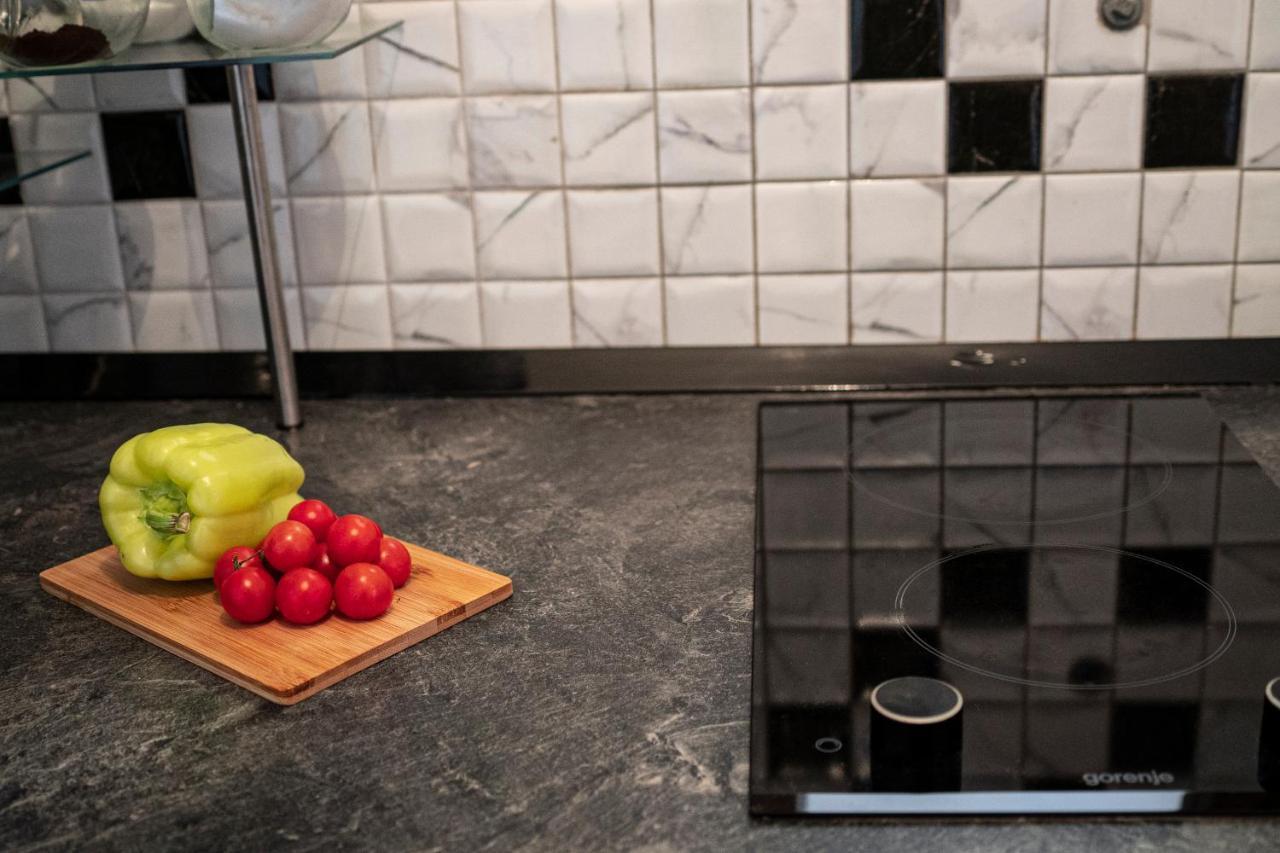 Apartman Luka Fažana Eksteriør bilde